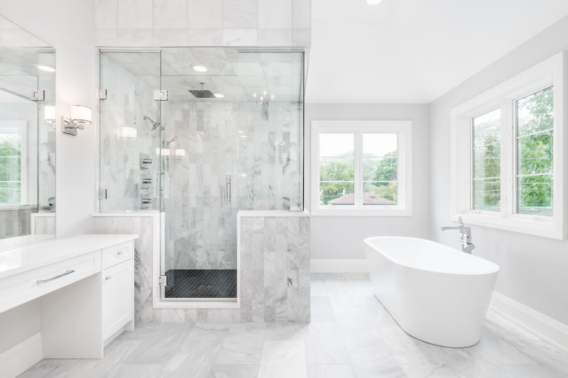 Marble Accents in Bathroom Design